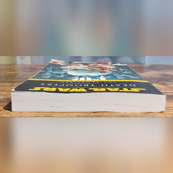 Star Wars: Death Troopers Book - Picture 5 of 5